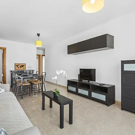 Homely Lanzarote Арресифе