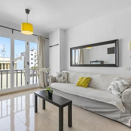 Апартаменты Homely Lanzarote *